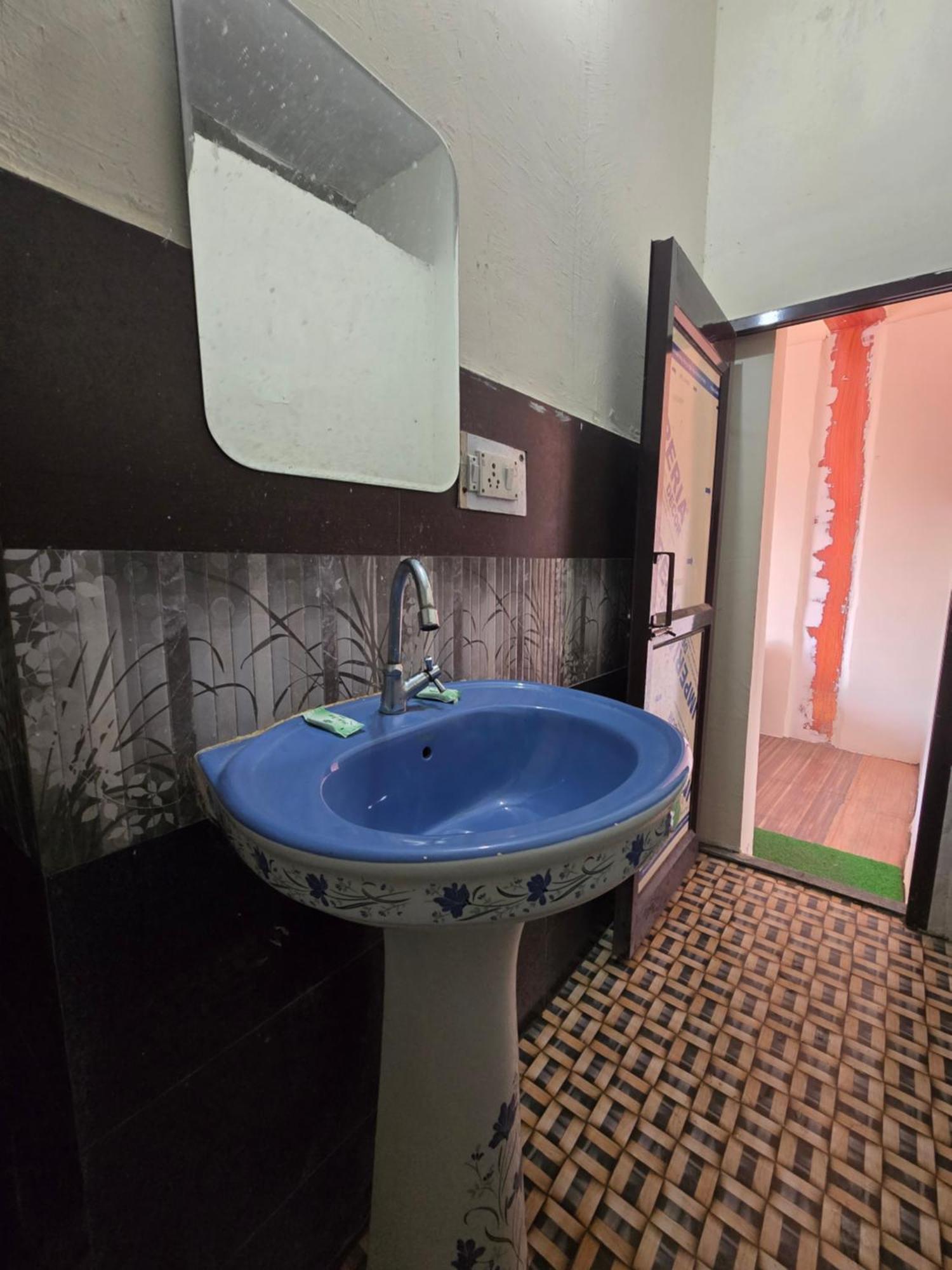 Dwarika Hotel Dwarahat Room photo